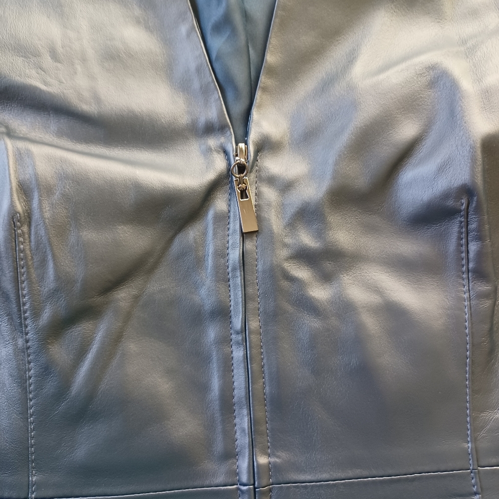{Hal Rubenstein} Two-tone Leather Jacket in Navy - Picture 4 of 8